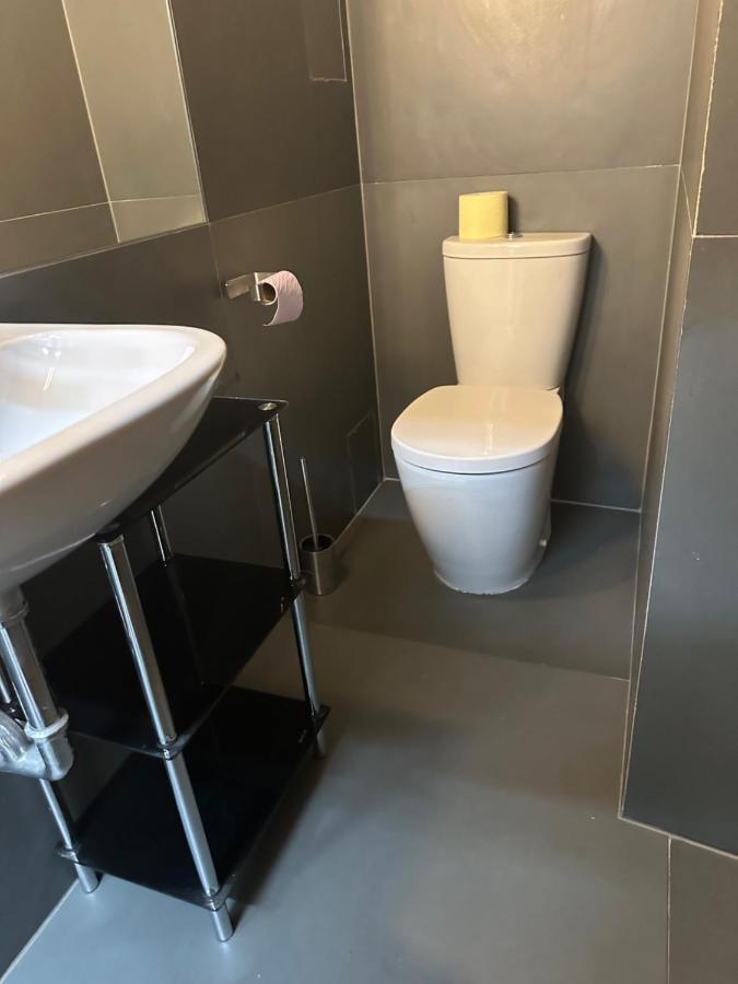 Apartment Am Schwedenplatz Виена Екстериор снимка